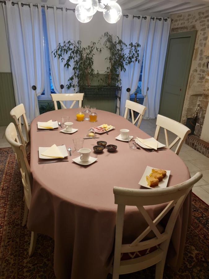 לינה וארוחת בוקר Mandeville-en-Bessin Domaine De La Cour Vautier מראה חיצוני תמונה